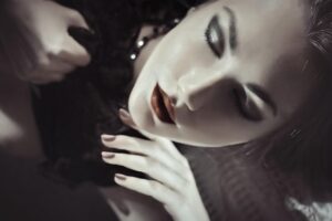 顔脱毛を都度払いで安いプランにする方法は？